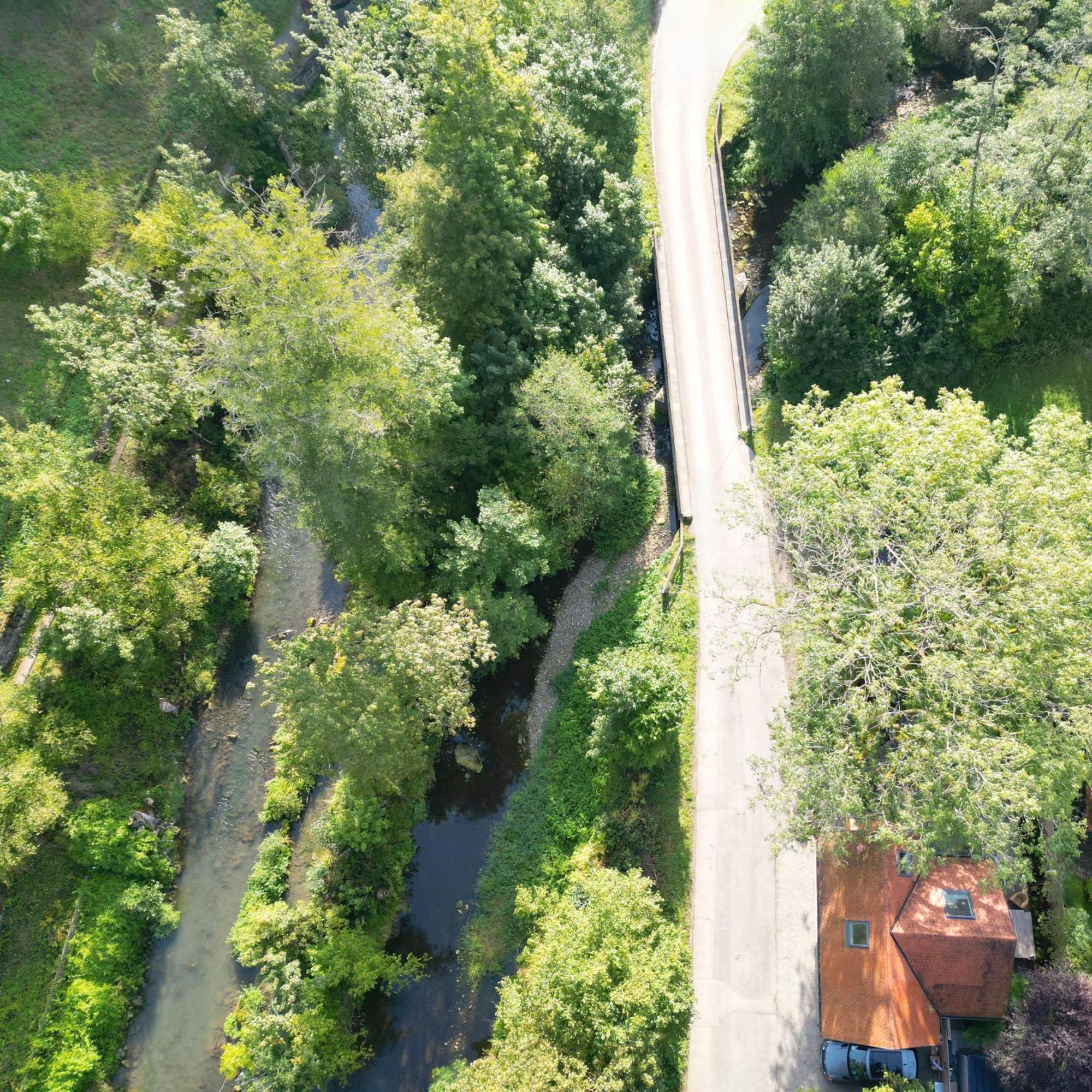 Tauberchalet I Boutique-Ferienhaus Mit Sauna, Whirlpool & Natur I 10Min Walk To Historic Old Town Rothenburg ob der Tauber Luaran gambar