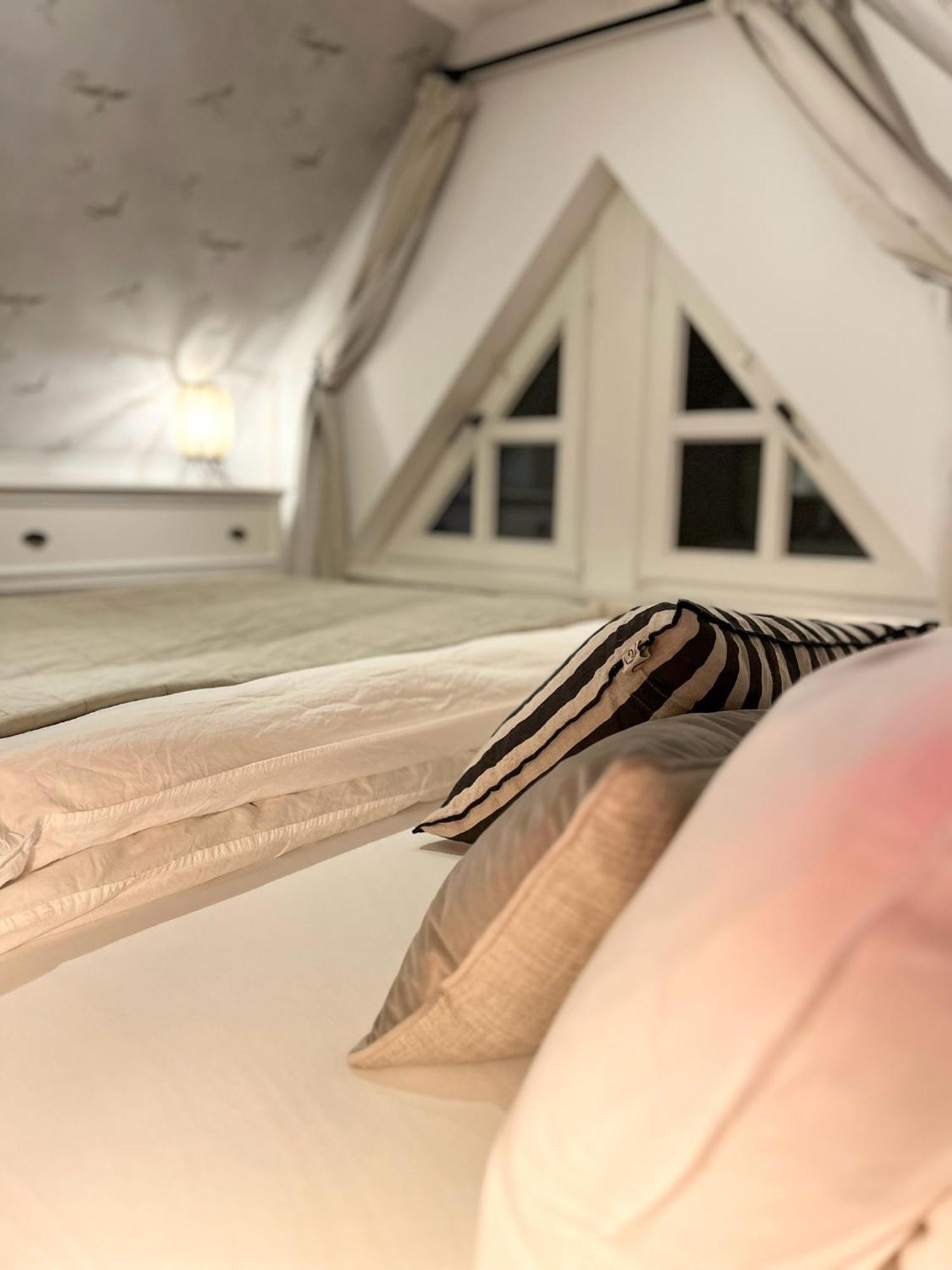 Tauberchalet I Boutique-Ferienhaus Mit Sauna, Whirlpool & Natur I 10Min Walk To Historic Old Town Rothenburg ob der Tauber Luaran gambar