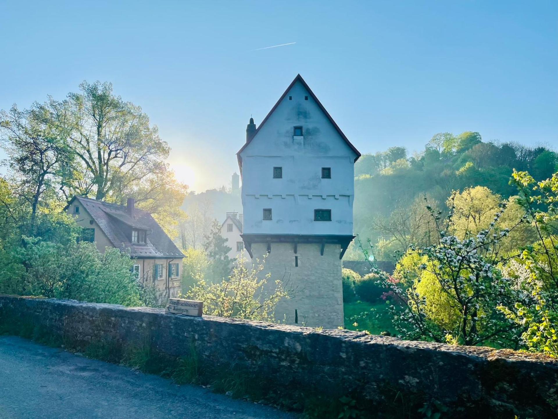 Tauberchalet I Boutique-Ferienhaus Mit Sauna, Whirlpool & Natur I 10Min Walk To Historic Old Town Rothenburg ob der Tauber Luaran gambar