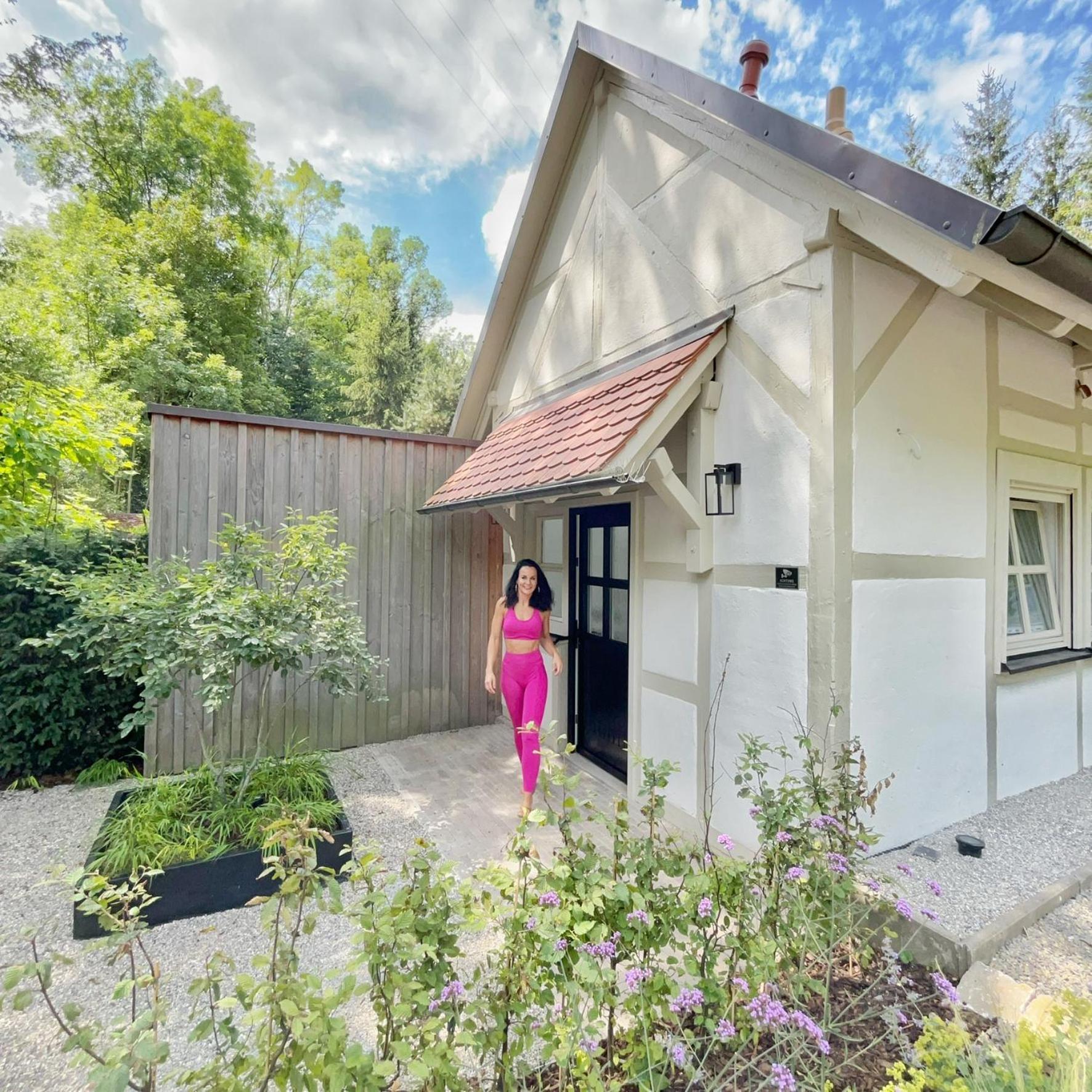 Tauberchalet I Boutique-Ferienhaus Mit Sauna, Whirlpool & Natur I 10Min Walk To Historic Old Town Rothenburg ob der Tauber Luaran gambar