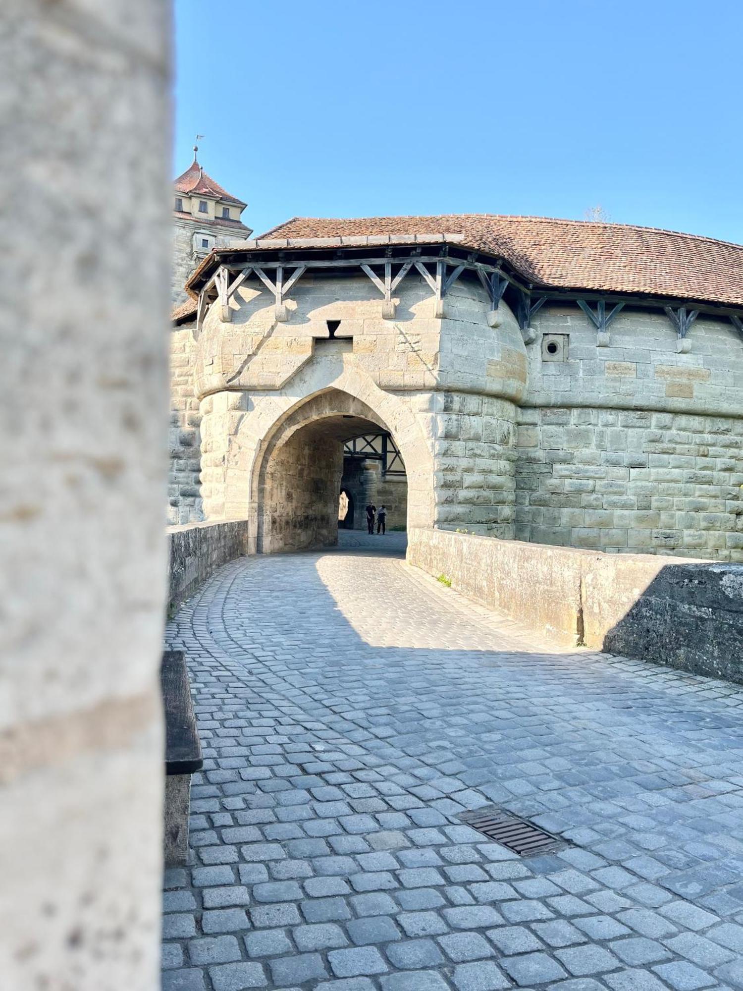 Tauberchalet I Boutique-Ferienhaus Mit Sauna, Whirlpool & Natur I 10Min Walk To Historic Old Town Rothenburg ob der Tauber Luaran gambar
